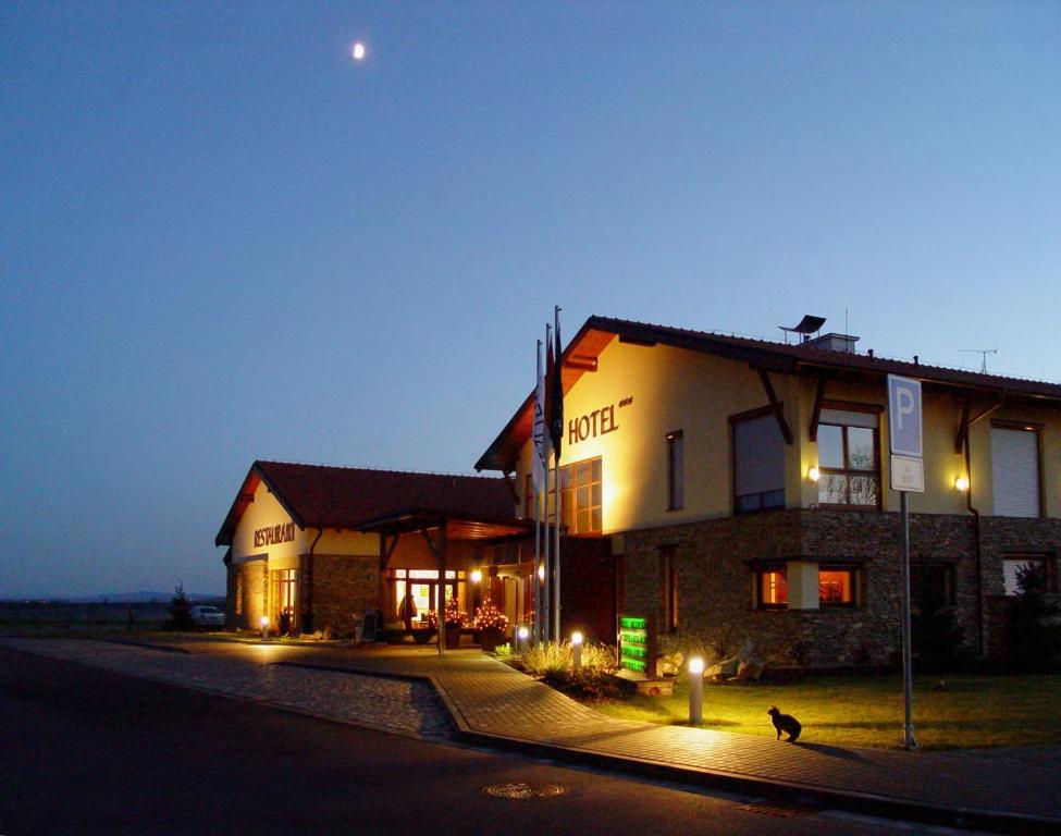 Wellness Happy Star Hotel